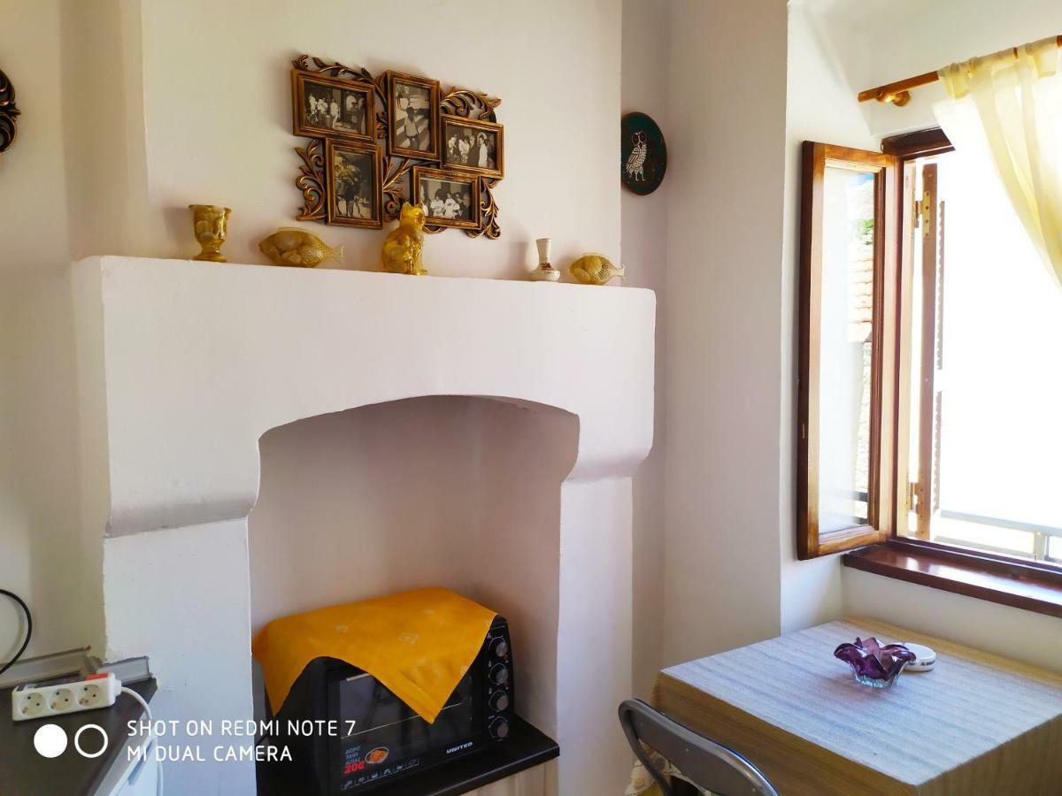 Villa Chrysodimi Chalki Town المظهر الخارجي الصورة
